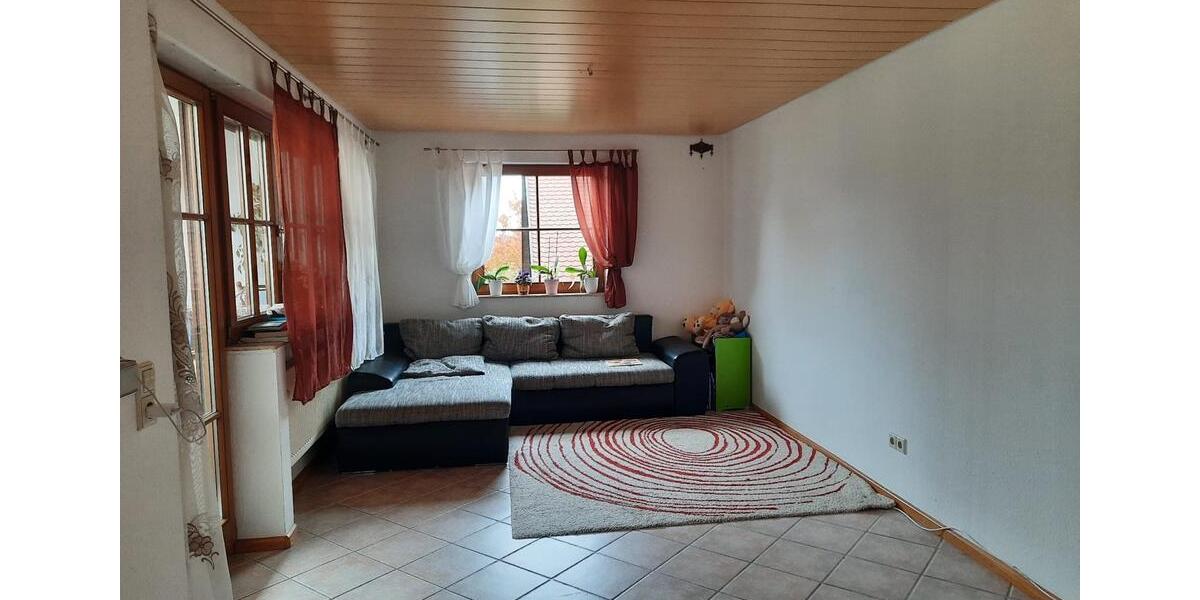 Etagenwohnung Heitersheim - 3 Zimmer, 78 m&sup2;, 1.320&euro; | Angebot:25049682