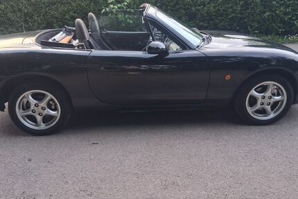 Mazda MX-5 240.000 km 8.500 &euro; Bad Krozingen 79189