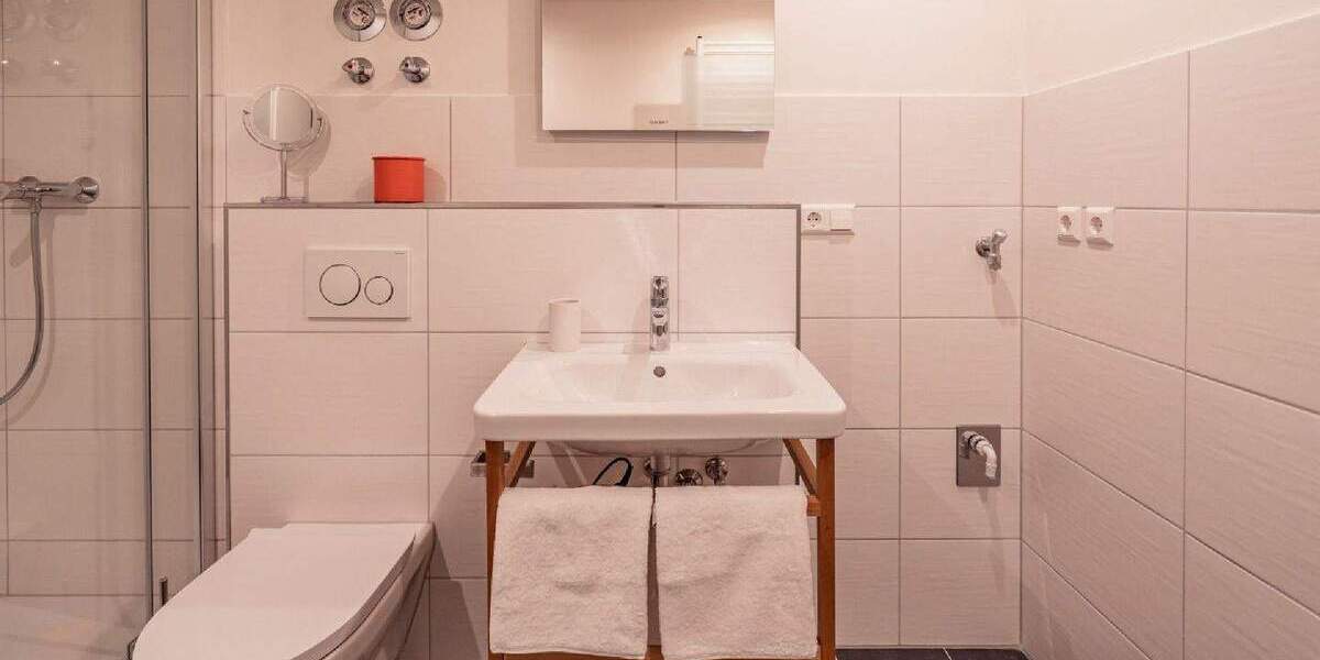 Etagenwohnung Titisee-Neustadt Titisee - 2 Zimmer, 52 m&sup2;, 239.300&euro; | Angebot:24775654