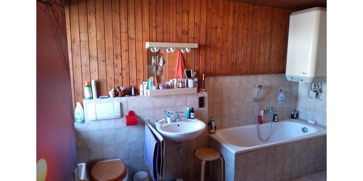 Einfamilienhaus Ehrenkirchen - 7 Zimmer, 152 m&sup2;, 489.000&euro; | Angebot:26763495
