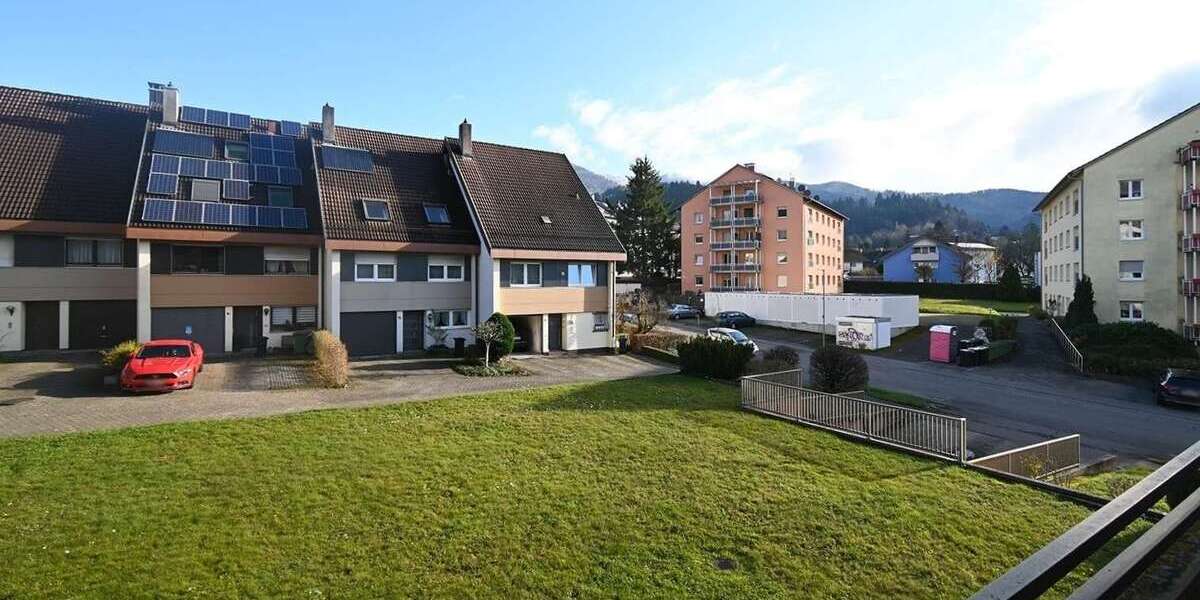 Etagenwohnung Waldkirch - 4 Zimmer, 119 m&sup2;, 445.000&euro; | Angebot:25311711