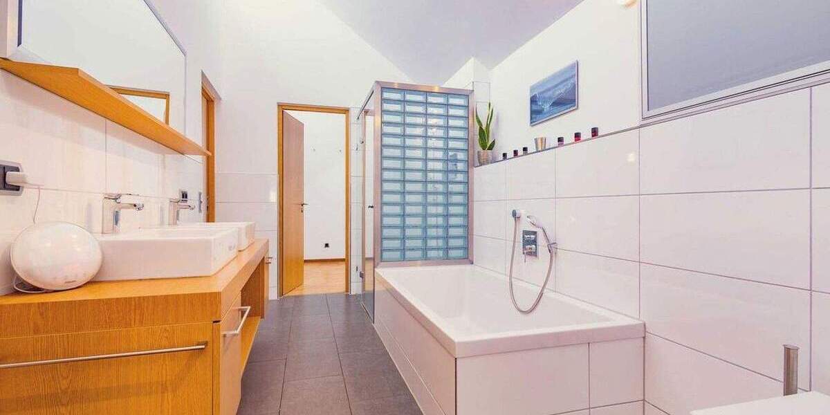 Einfamilienhaus Schallstadt Mengen - 4 Zimmer, 146 m&sup2;, 766.666&euro; | Angebot:24377414