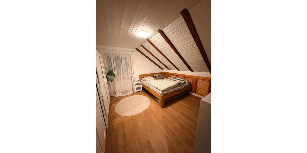 Dachgeschoßwohnung Furtwangen im Schwarzwald - 3 Zimmer, 75 m&sup2;, 630&euro; | Angebot:24462831