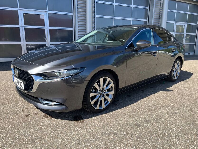 Mazda 3 68.000 km 18.990 € Müllheim 79379