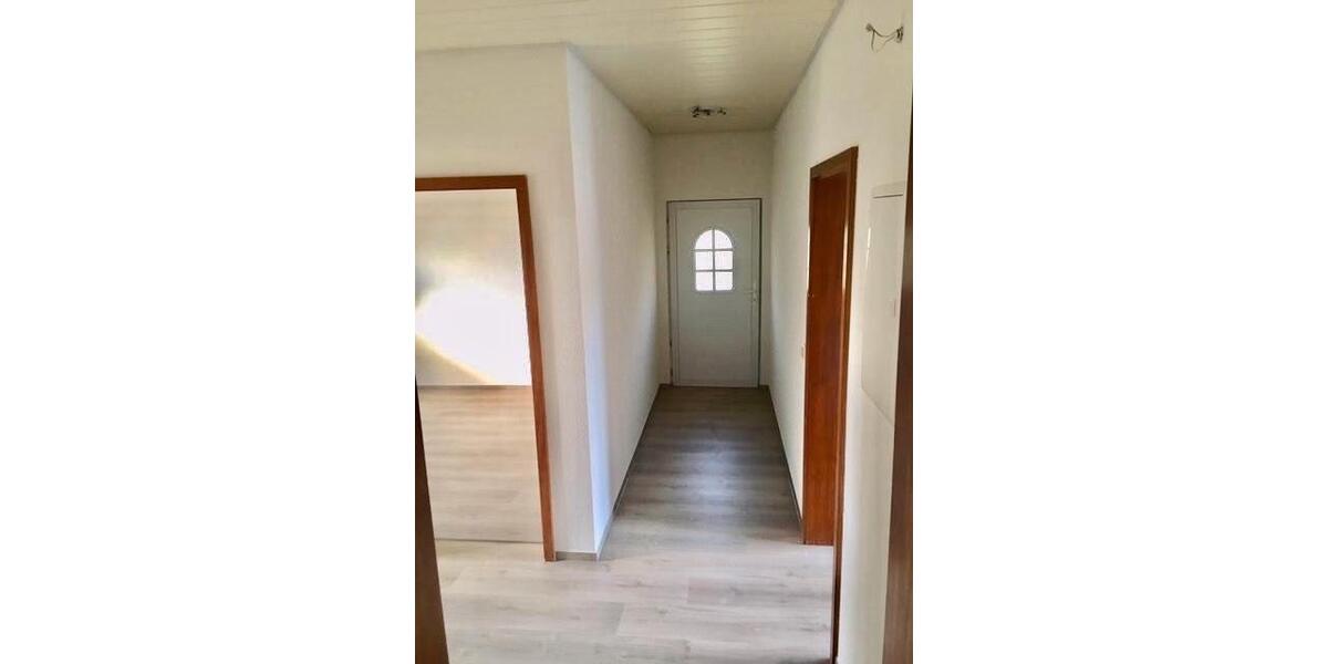 Etagenwohnung Müllheim - 4.5 Zimmer, 116 m&sup2;, 1.200&euro; | Angebot:26366191