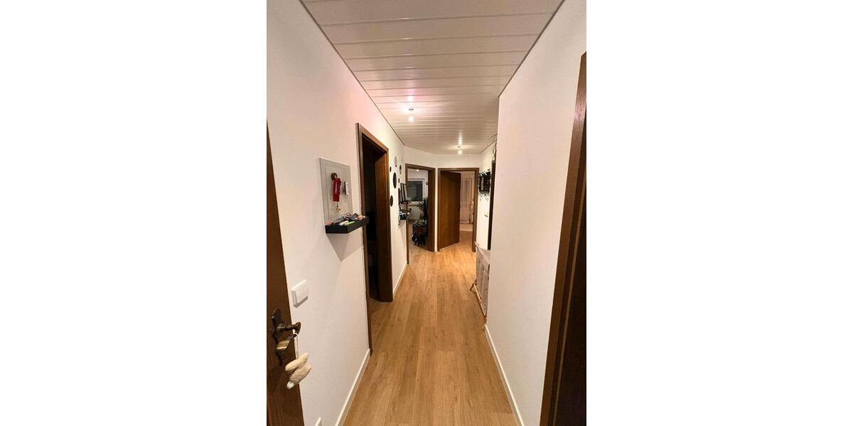 Dachgeschoßwohnung Furtwangen im Schwarzwald - 3 Zimmer, 75 m&sup2;, 630&euro; | Angebot:24462831