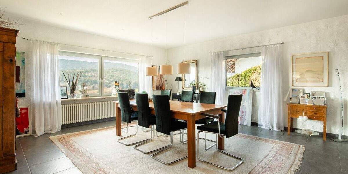 Einfamilienhaus Titisee-Neustadt Neustadt - 9 Zimmer, 230 m&sup2;, 795.000&euro; | Angebot:25835291