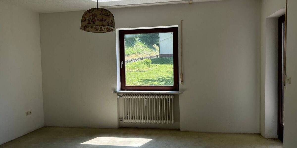 Mehrfamilienhaus, Wohnhaus Kenzingen - 8 Zimmer, 225 m&sup2;, 649.000&euro; | Angebot:26796634