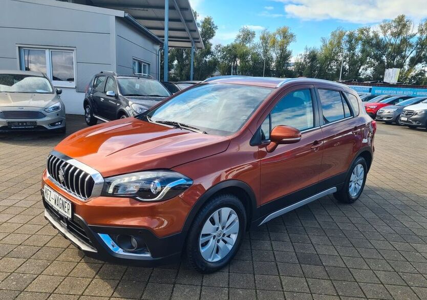 (SX4) S-Cross