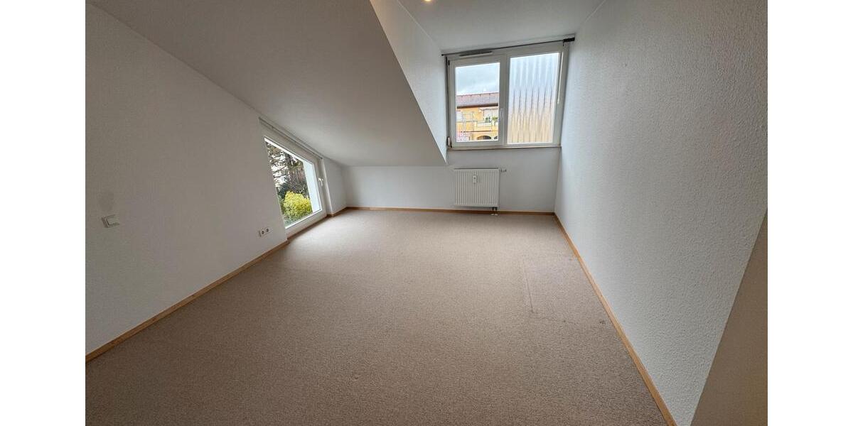 Dachgeschoßwohnung Emmendingen - 4 Zimmer, 97 m&sup2;, 478.000&euro; | Angebot:25636881