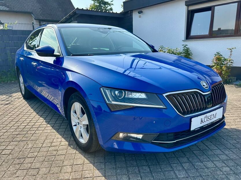 Skoda Superb 199.118 km 14.490 € Müllheim 79379