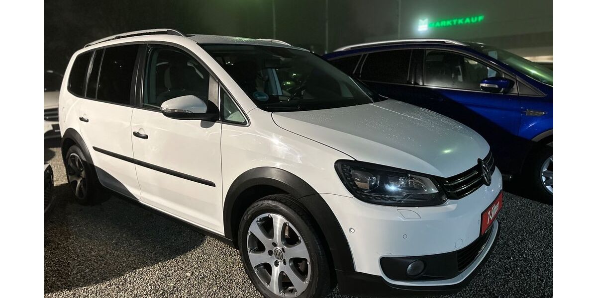 VW Touran 215.000 km 8.990 &euro; Freiburg im Breisgau 79108
