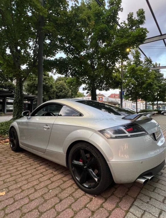 Audi TT 208.000 km 7.499 € Endingen 79346