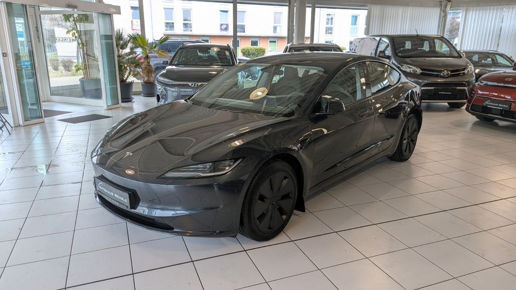 Tesla Model 3 37.900 km 38.490 &euro; Gundelfingen bei Freiburg 79194