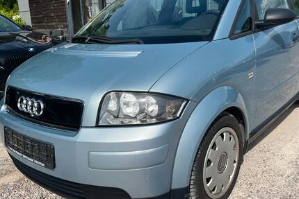 Audi A2 110.000 km 3.200 &euro; Freiburg im Breisgau 79108