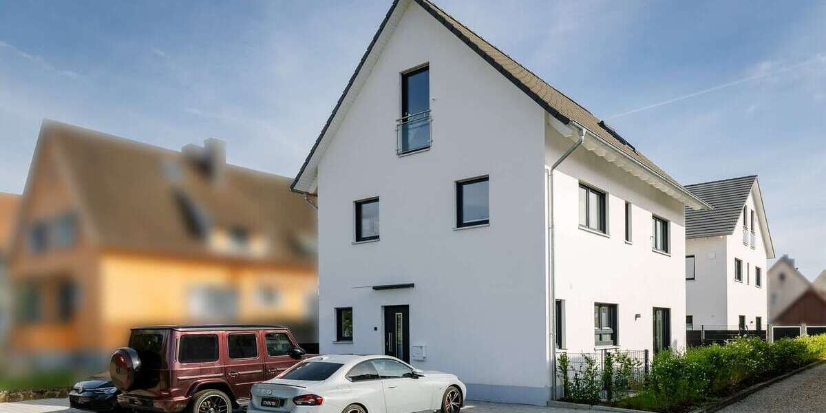 Haus zum Kaufen in Denzlingen 960.000 € 162.33 m² 8 zimmer