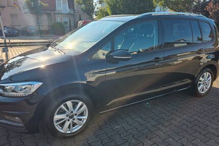 VW Touran 139.000 km 17.100 &euro; Kenzingen 79341