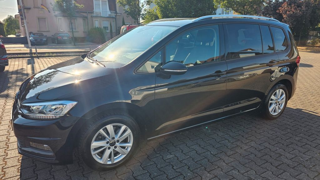 VW Touran 139.000 km 17.100 &euro; Kenzingen 79341