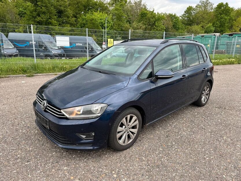 VW Golf Sportsvan 154.000 km 5.800 € Freiburg 79108