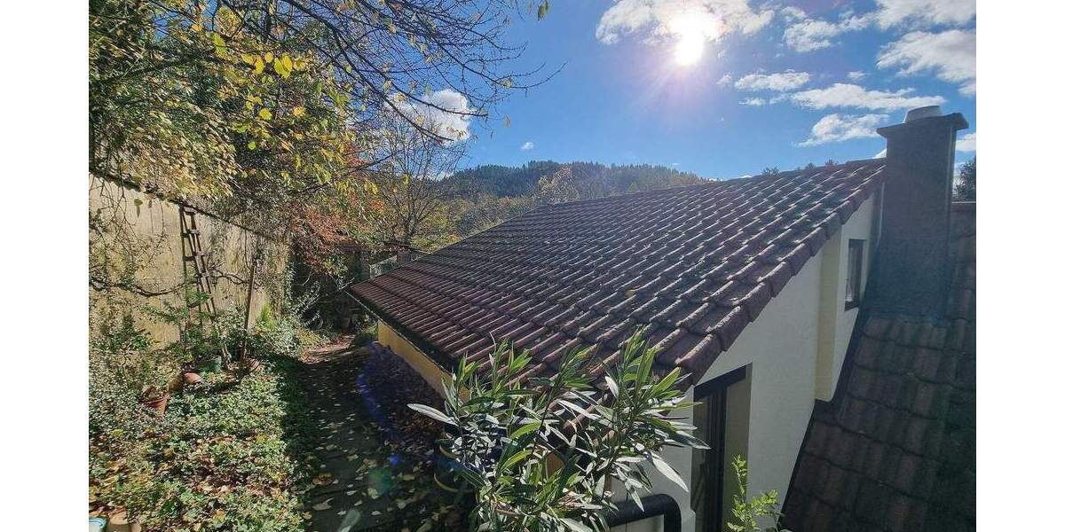 Einfamilienhaus Ballrechten-Dottingen Ballrechten - 9 Zimmer, 300 m&sup2;, 698.000&euro; | Angebot:25865097