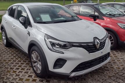 Renault Captur 17.590 km 15.990 € Stegen 79252