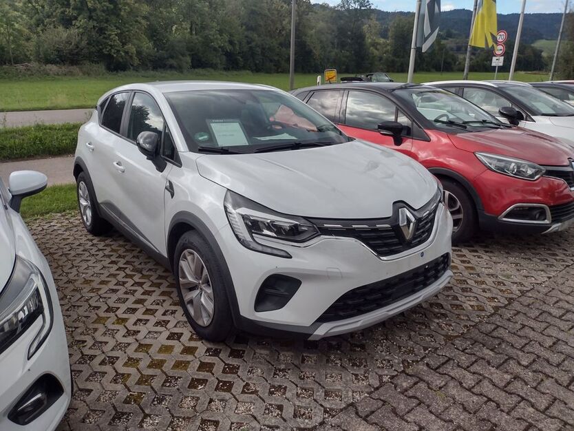 Renault Captur 17.590 km 15.990 € Stegen 79252