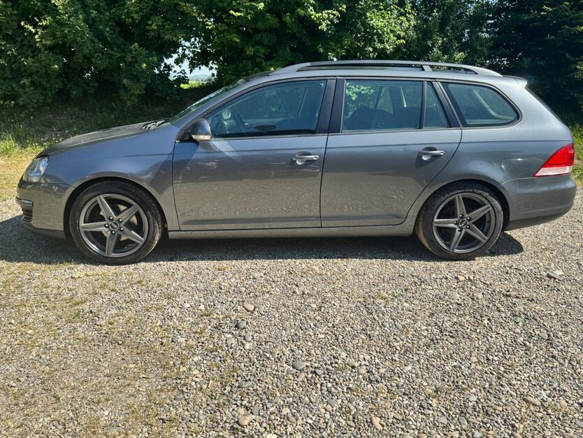 VW Golf 179.902 km 5.500 € Hartheim 79258