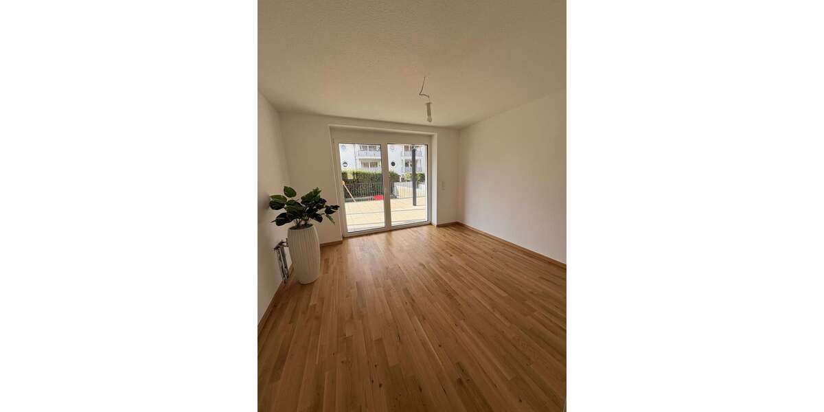 Etagenwohnung Bad Krozingen - 4 Zimmer, 121 m&sup2;, 1.800&euro; | Angebot:26997218