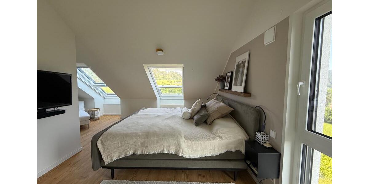 Doppelhaushälfte Freiburg im Breisgau Ebnet - 6 Zimmer, 186 m&sup2;, 1.890.000&euro; | Angebot:26757131