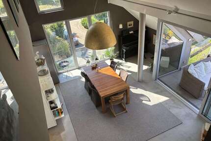 Haus Ebringen - 8 Zimmer, 455 m&sup2;, 2.600.000&euro; | Angebot:25143153