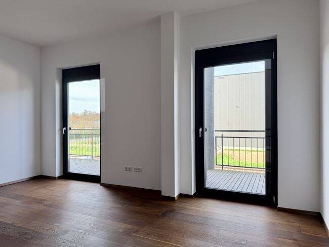 Gewerbeobjekt Eschbach Gewerbepark - 2 Zimmer, 80 m&sup2;, 960&euro; | Angebot:25774028