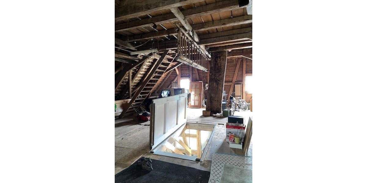 Einfamilienhaus Furtwangen im Schwarzwald Schönenbach - 7 Zimmer, 320 m&sup2;, 478.000&euro; | Angebot:25896640