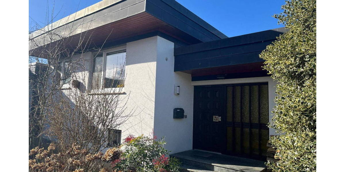 Einfamilienhaus Staufen - 5 Zimmer, 150 m&sup2;, 880.000&euro; | Angebot:26613368