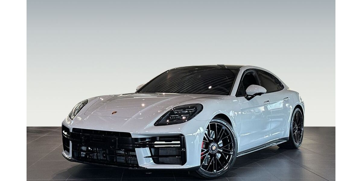 Porsche Panamera 7.900 km 166.850 &euro; Freiburg 79115