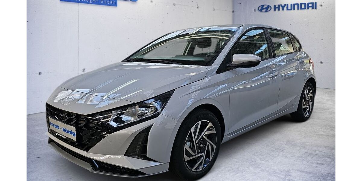 Hyundai i20 30.000 km 18.990 &euro; Freiburg im Breisgau 79108