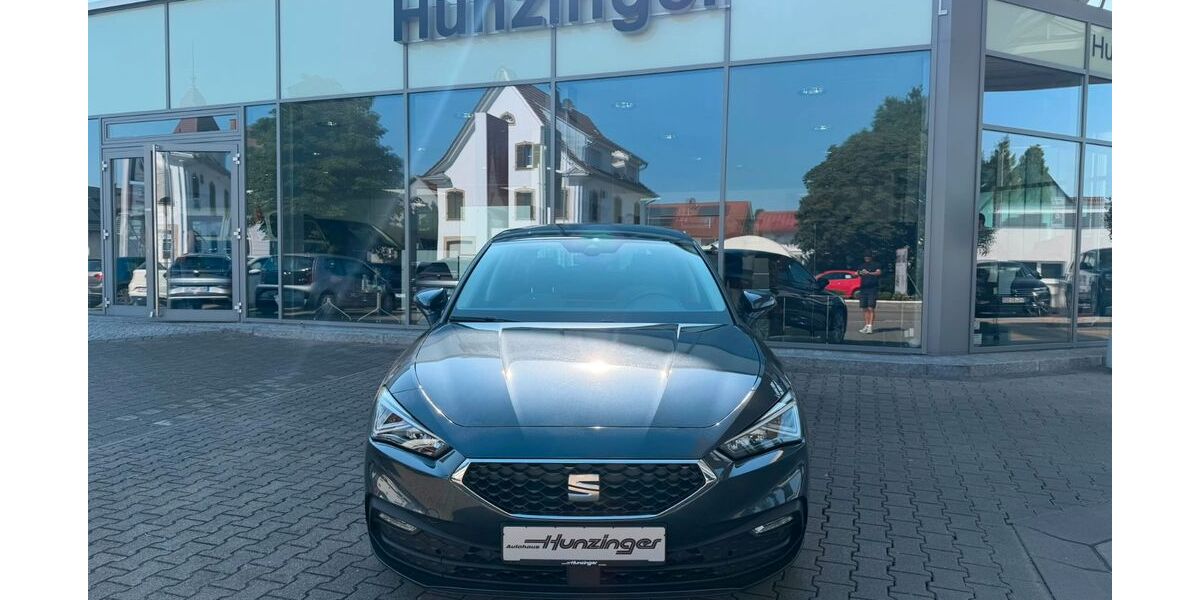 Seat Leon 36.500 km 18.980 &euro; Buggingen-Seefelden 79426