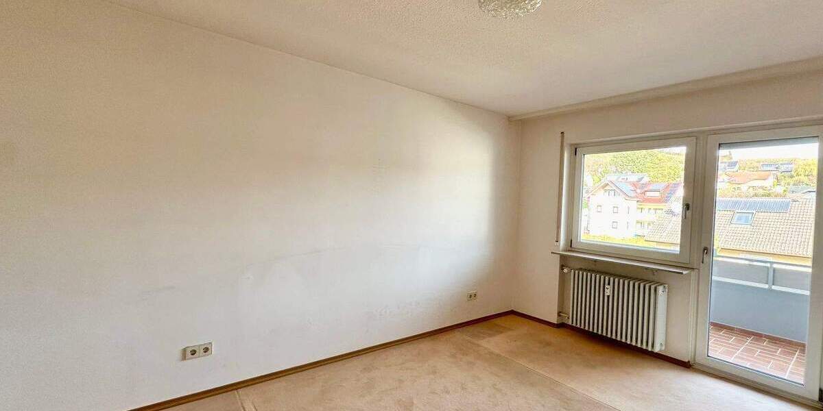 Etagenwohnung Kenzingen - 3 Zimmer, 96 m&sup2;, 310.000&euro; | Angebot:24827288