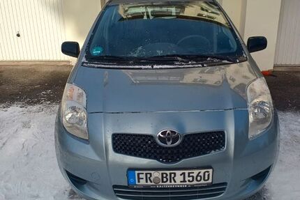 Toyota Yaris 191.000 km 3.499 &euro; Titisee Neustadt 79822