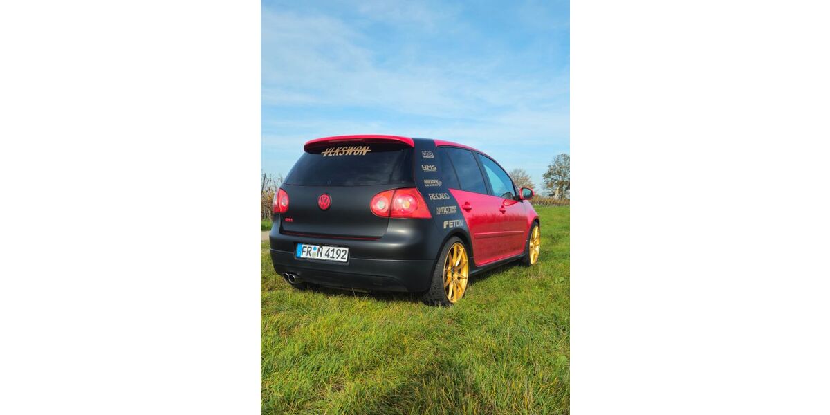 VW Golf 210.000 km 5.500 &euro; Bollschweil 79283