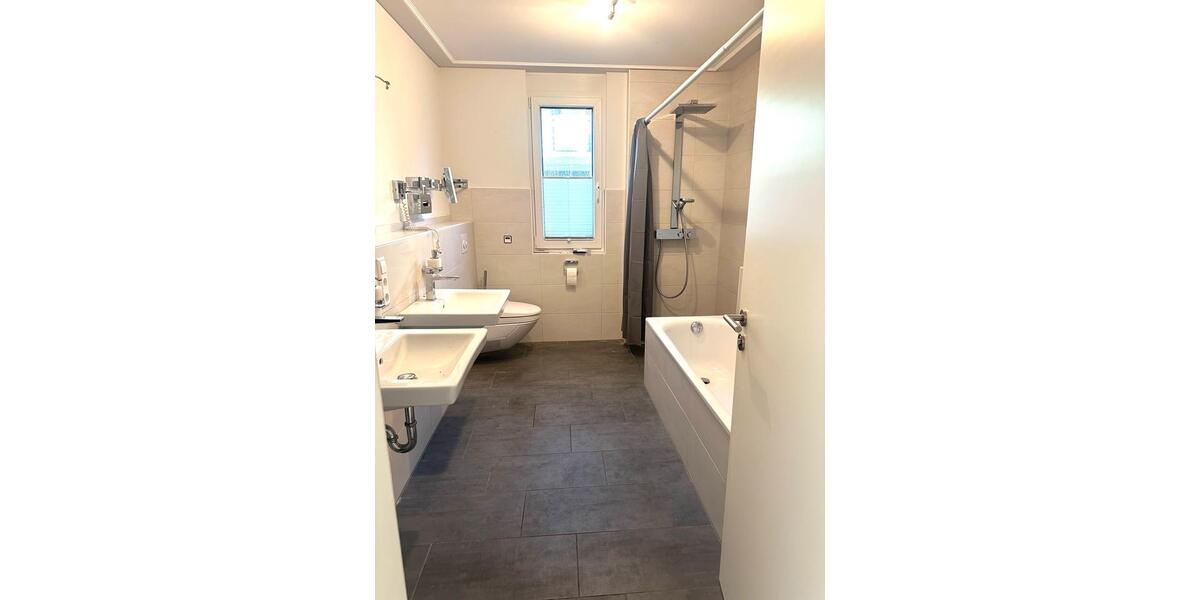 Erdgeschoßwohnung Gundelfingen - 3 Zimmer, 101 m&sup2;, 660.000&euro; | Angebot:24418853