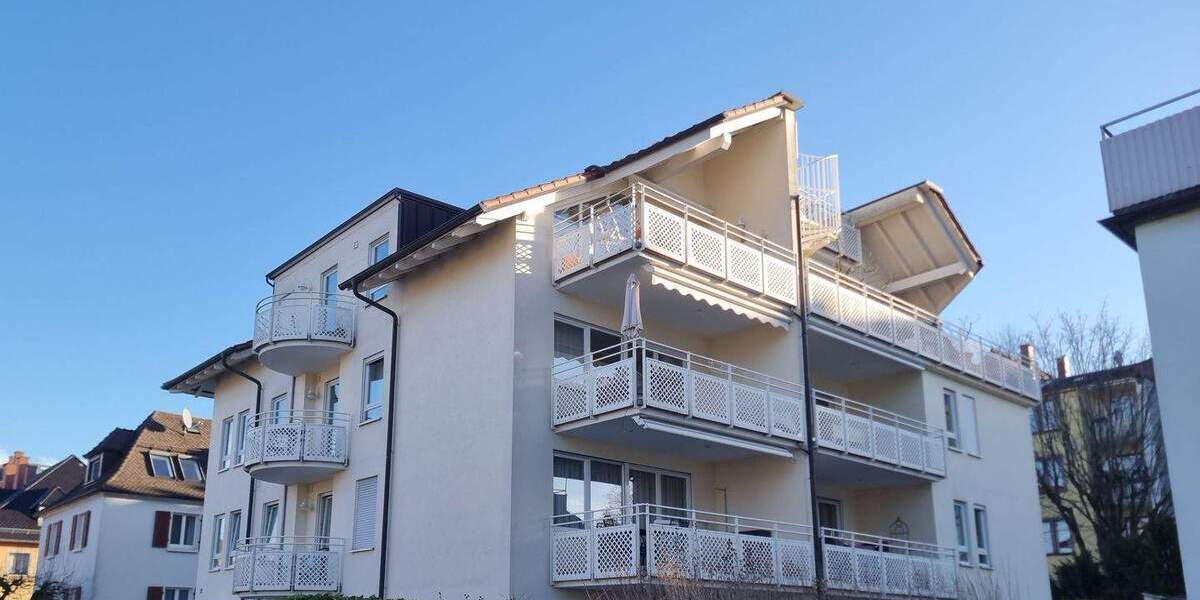 Etagenwohnung Freiburg im Breisgau Stühlinger - 3 Zimmer, 92 m&sup2;, 540.000&euro; | Angebot:26723838