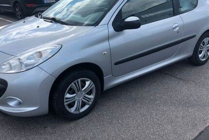 Peugeot 206 175.158 km 999 &euro; Freiburg 79102