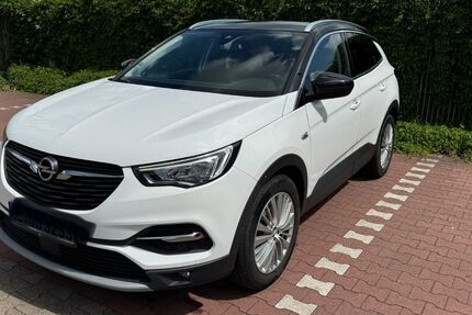 Opel Grandland (X) 71.000 km 13.300 &euro; Essen 45279