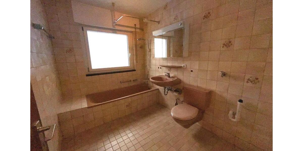 tolle 2-Zimmer-Wohnung (ca. 63 m²) in Furtwangen frei zimmer