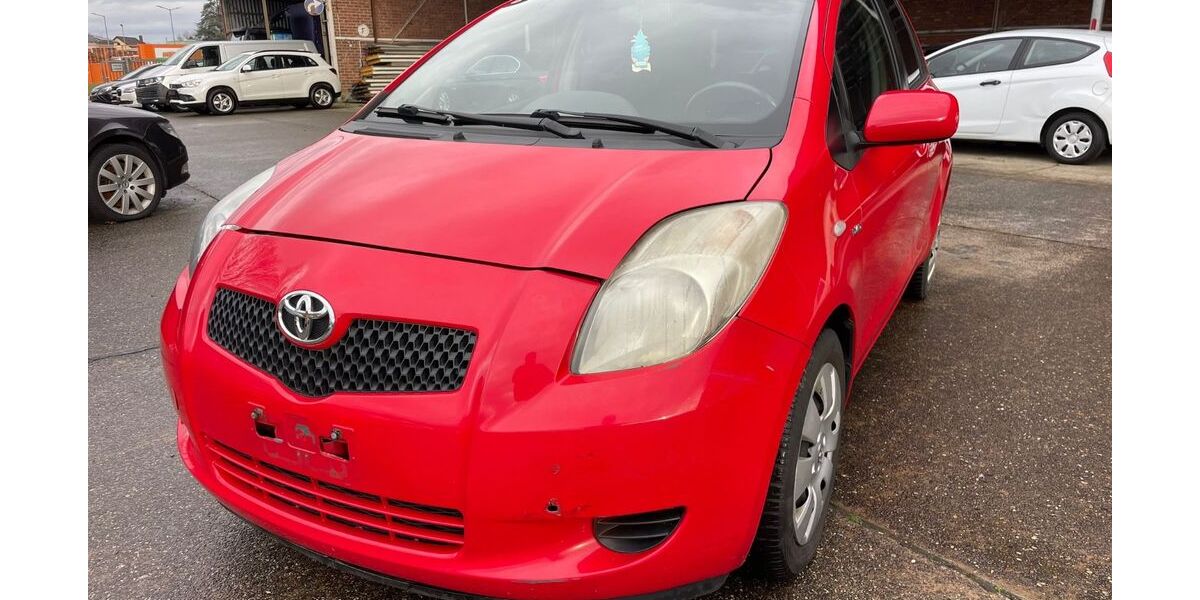 Toyota Yaris 147.500 km 2.799 &euro; Herbolzheim 79336