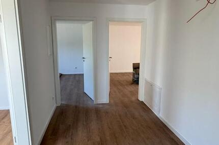 Moderne 3-Zimmer-Wohnung mit Balkon – Erstbezug nach Kernsanierun