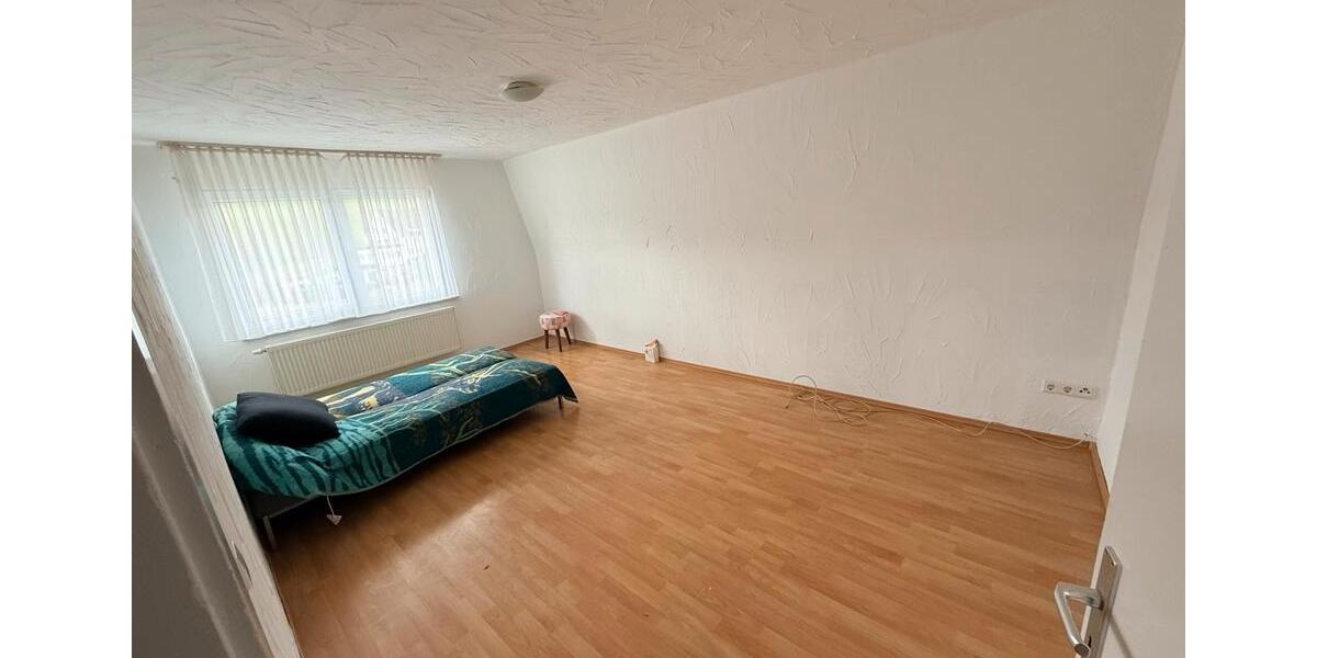 Einfamilienhaus Furtwangen im Schwarzwald - 5 Zimmer, 190 m&sup2;, 400.000&euro; | Angebot:26286295