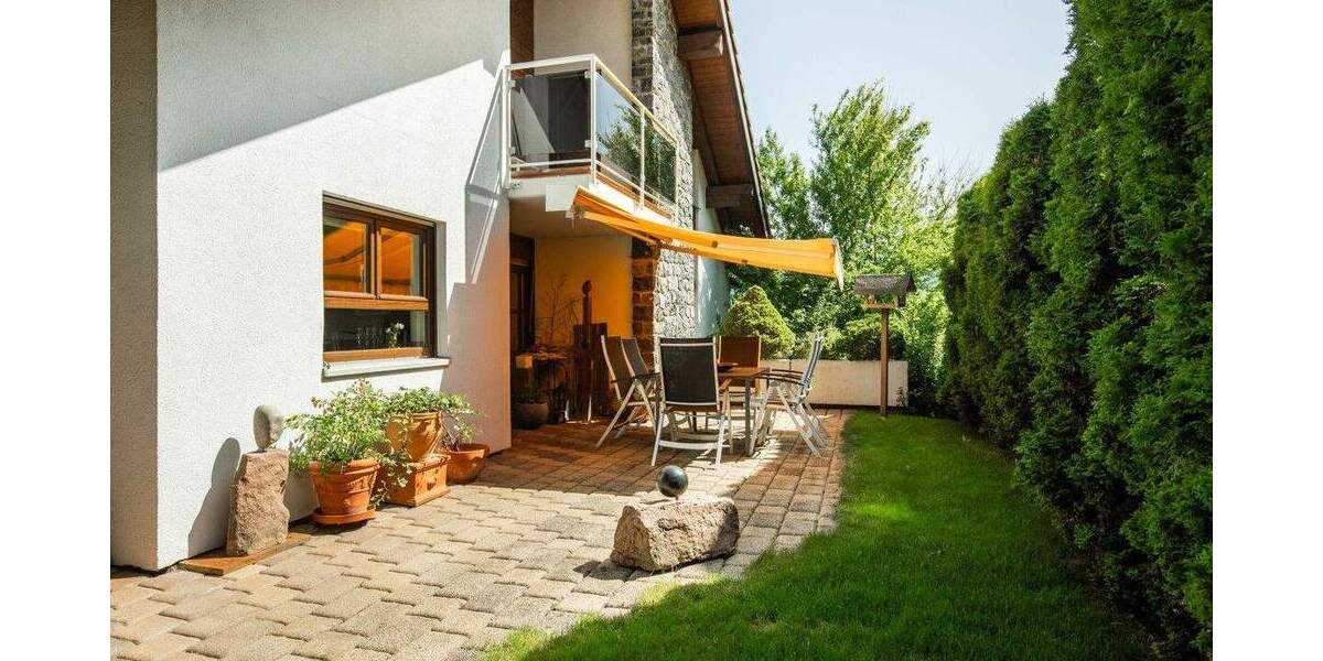 Einfamilienhaus Titisee-Neustadt Neustadt - 9 Zimmer, 230 m&sup2;, 795.000&euro; | Angebot:25835291