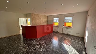 MODERNISIERT, FLEXIBEL NUTZBAR UND ENERGIEEFFIZIENT 6 zimmer