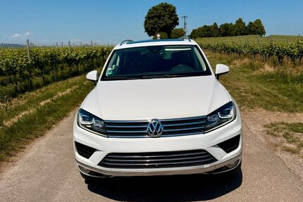 VW Touareg 242.000 km 14.500 &euro; Breisach 79206